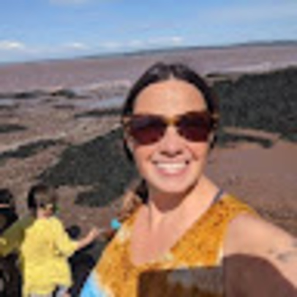 Meet your Posher, Lori